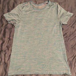 Lululemon Metal Vent Breathe tank